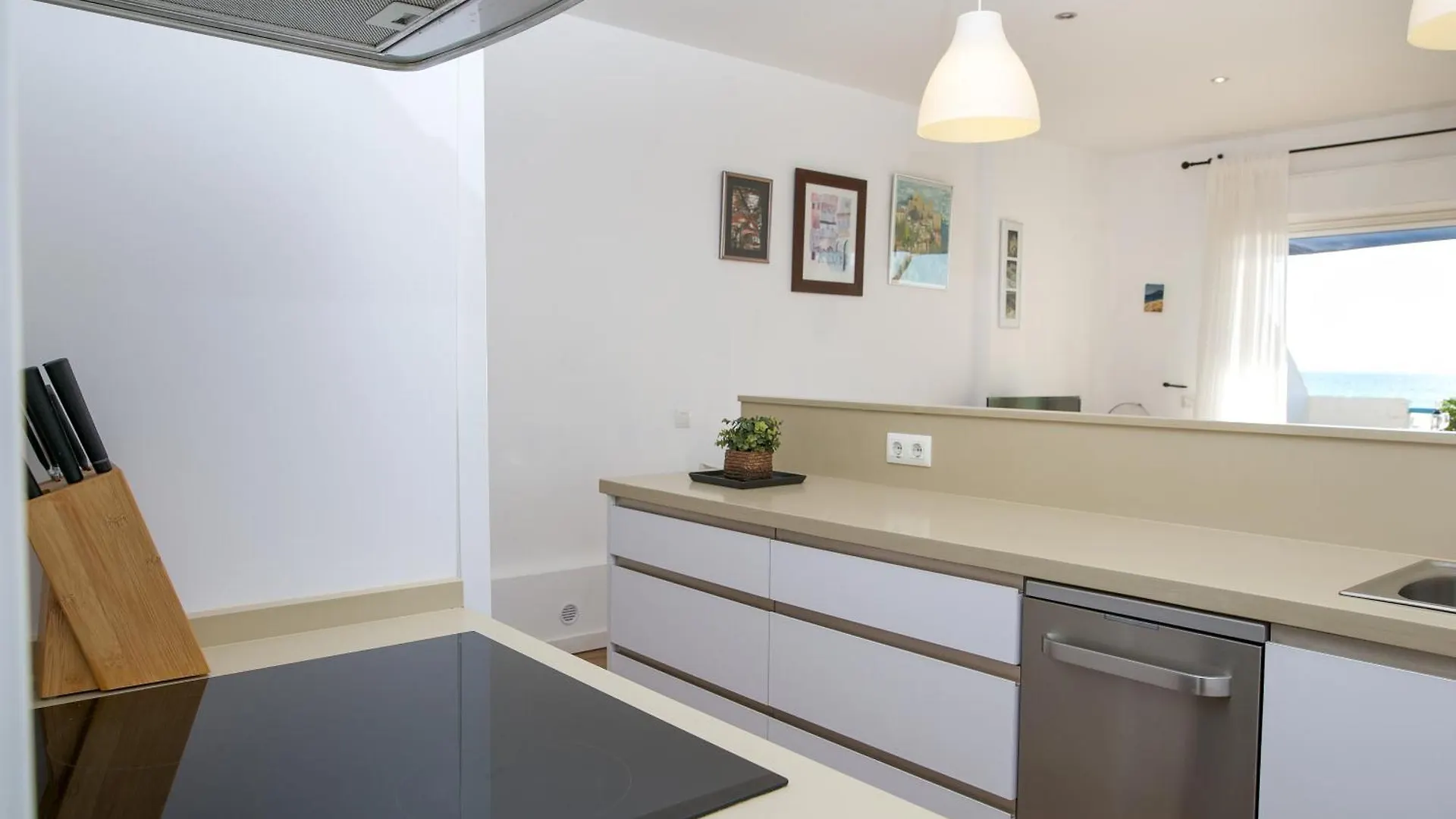 Apartment Mari-Cher Seaview Tortuga - By Tarifarent